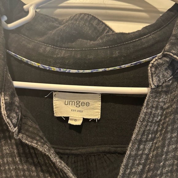 Umgee Charcoal Midi Dress NWOT - Picture 2 of 2